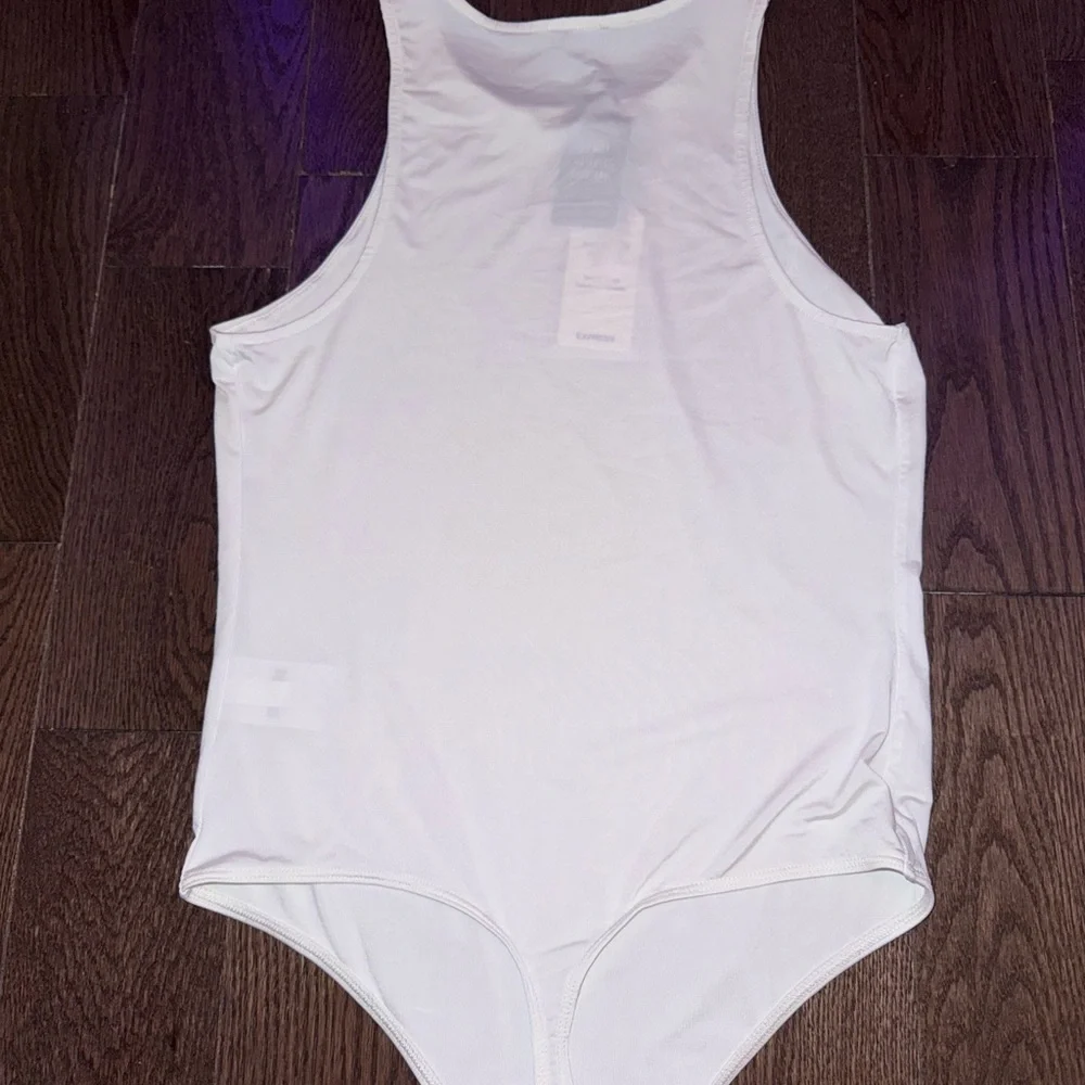 Express White Tank Top - Picture 3 of 3